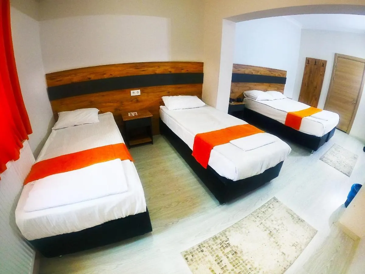 Ankara Otel Evren 3*,